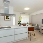 Stylish Apartment Mediterraneo