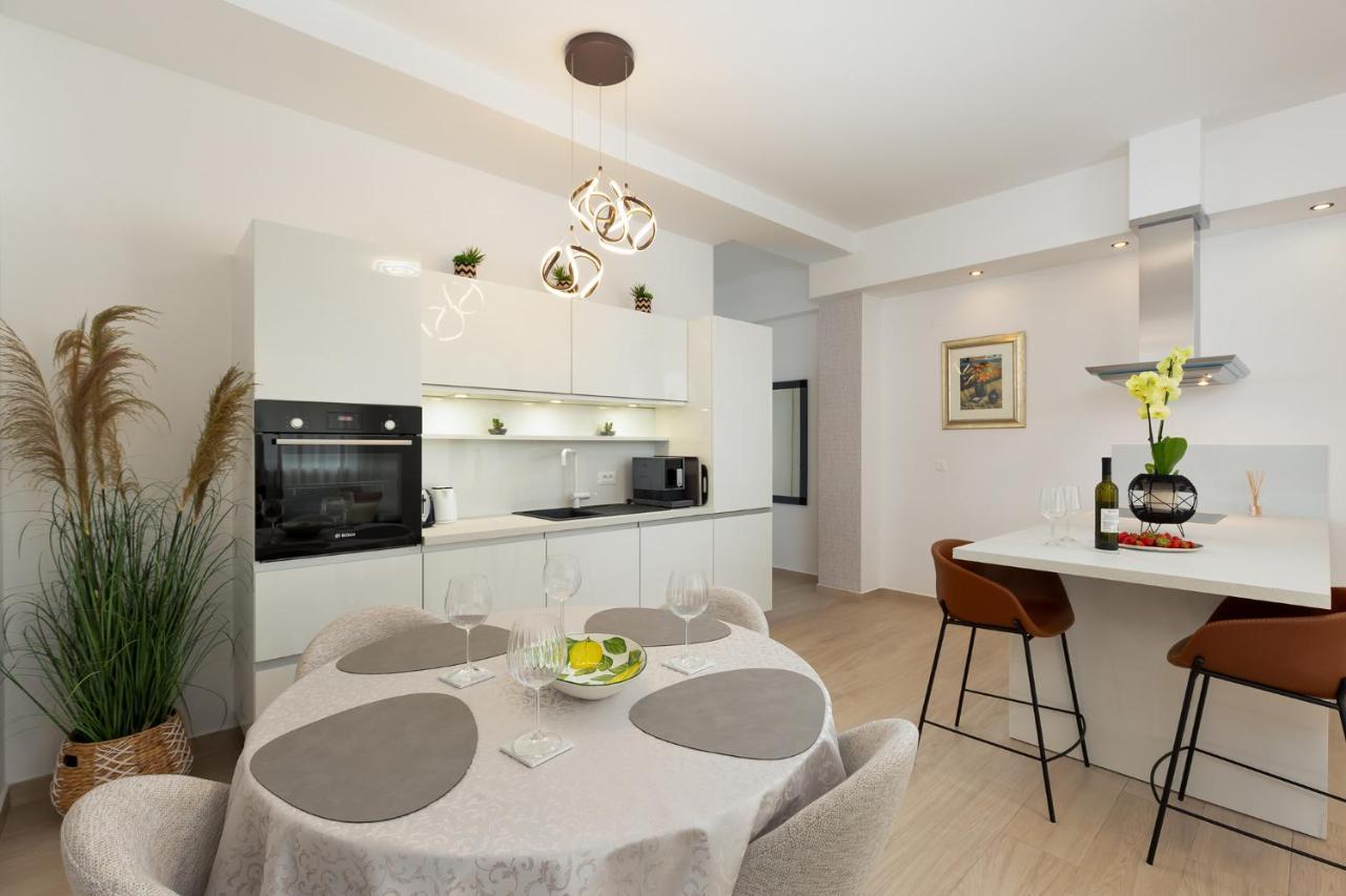 Stylish Mediterraneo Apartment *